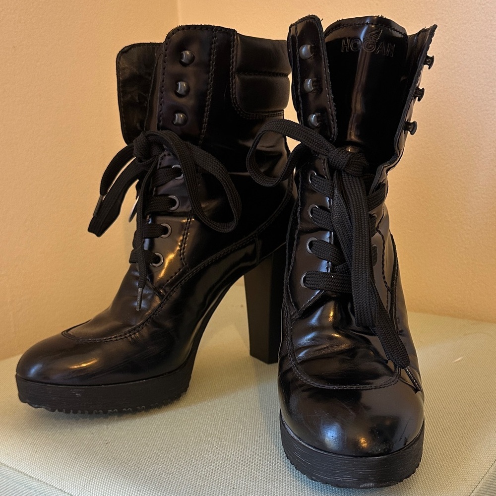 Hogan Black Patent Lace-Up High Heel Ankle Boots